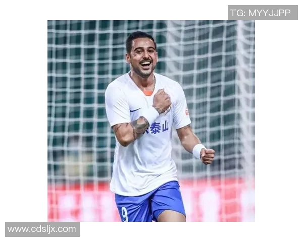 2025年全球足坛巨星转会风云盘点谁是今年最大赢家